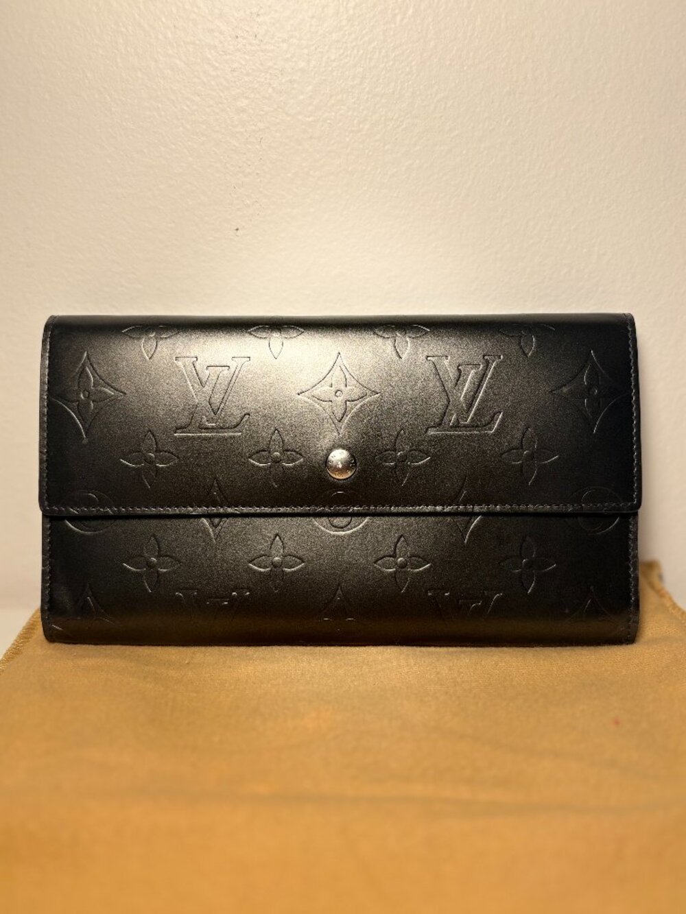 Louis Vuitton Mat Monogram Porte Tresor International Wallet Black M65105